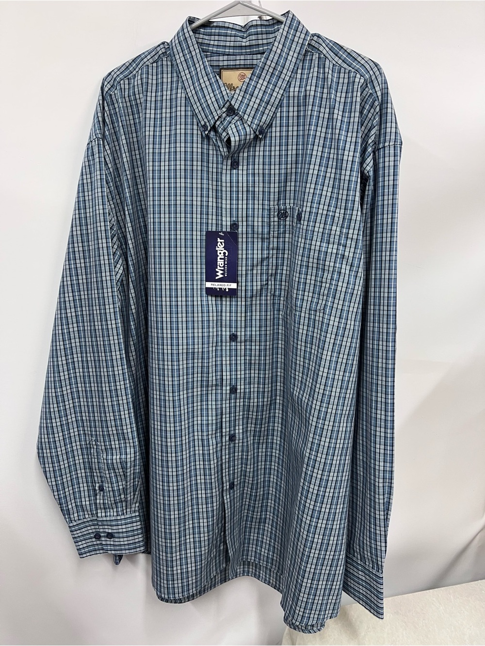 New Wrangler Men’s Plaid Button-Down long sleeve Shirt western wear relaxed fit
